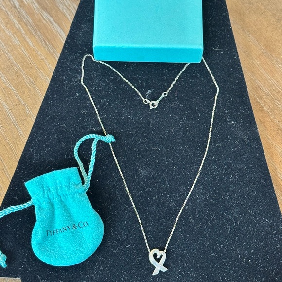 Tiffany & Co. Silver Paloma Picasso loving heart pendant - Picture 6 of 8